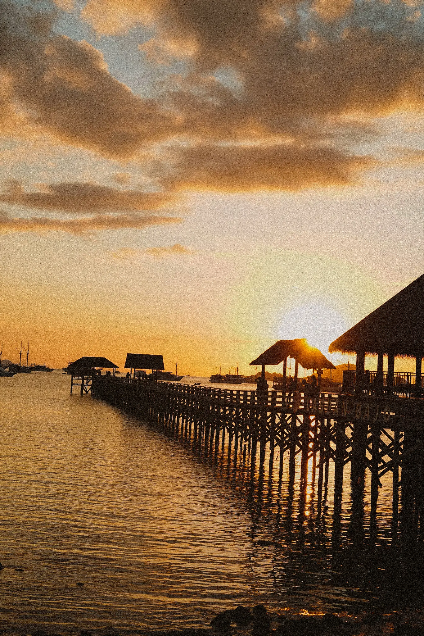 Sailing Komodo 2 Days 1 Night